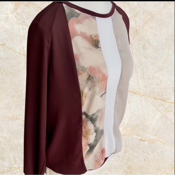 Elegant Floral Colorblock Women's Top - Picture 4 of 7